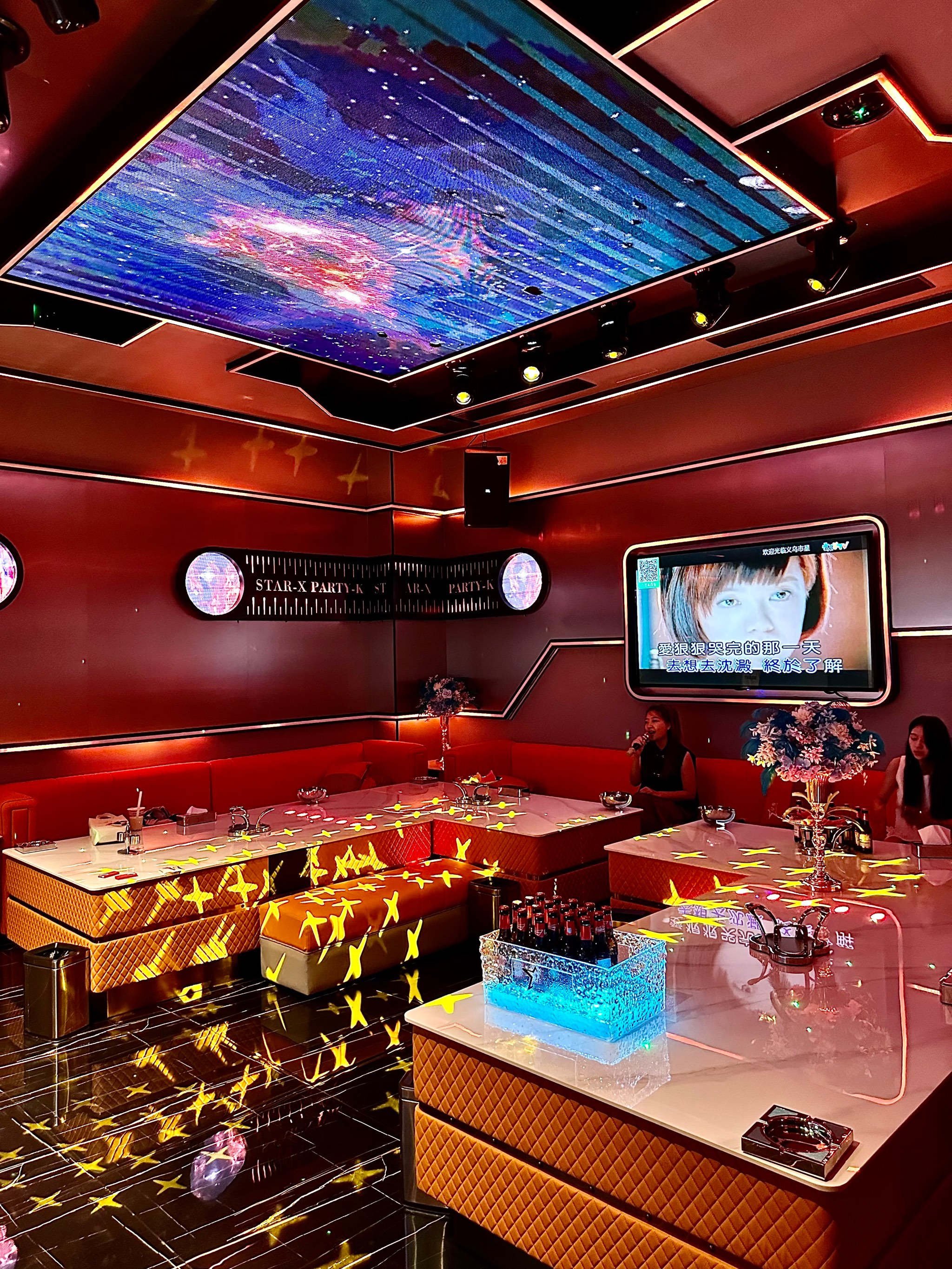 商务KTV新玩法惊喜多-宜秀区ktv预定